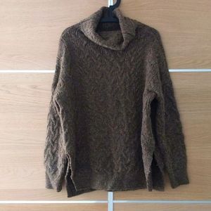 Banana Republic oversized sweater, size M